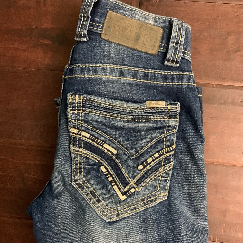 Buckle BLACK 27 x 32 jeans.